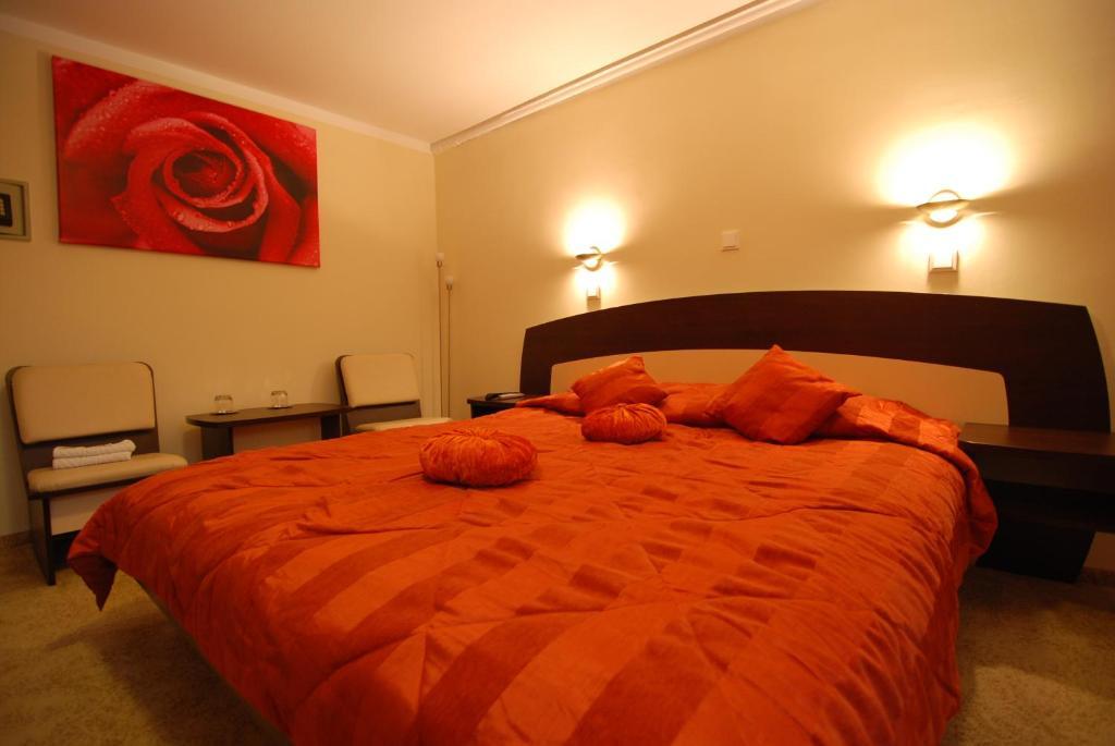 Pensiunea Italiana Brasov Luaran gambar