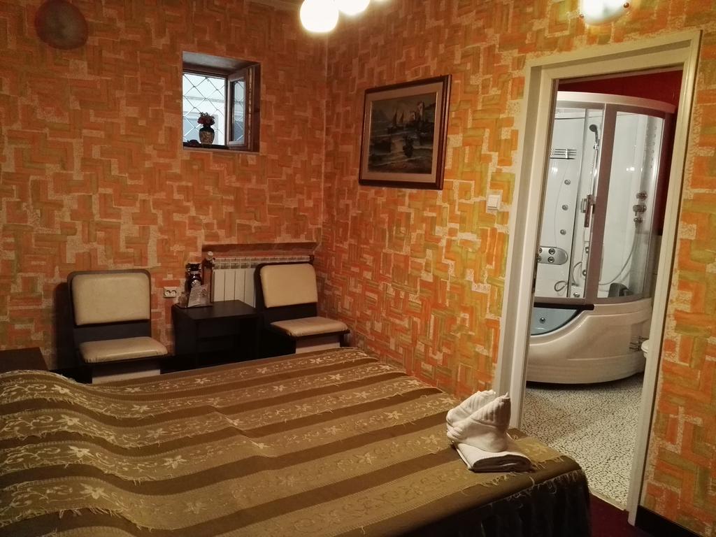 Pensiunea Italiana Brasov Luaran gambar