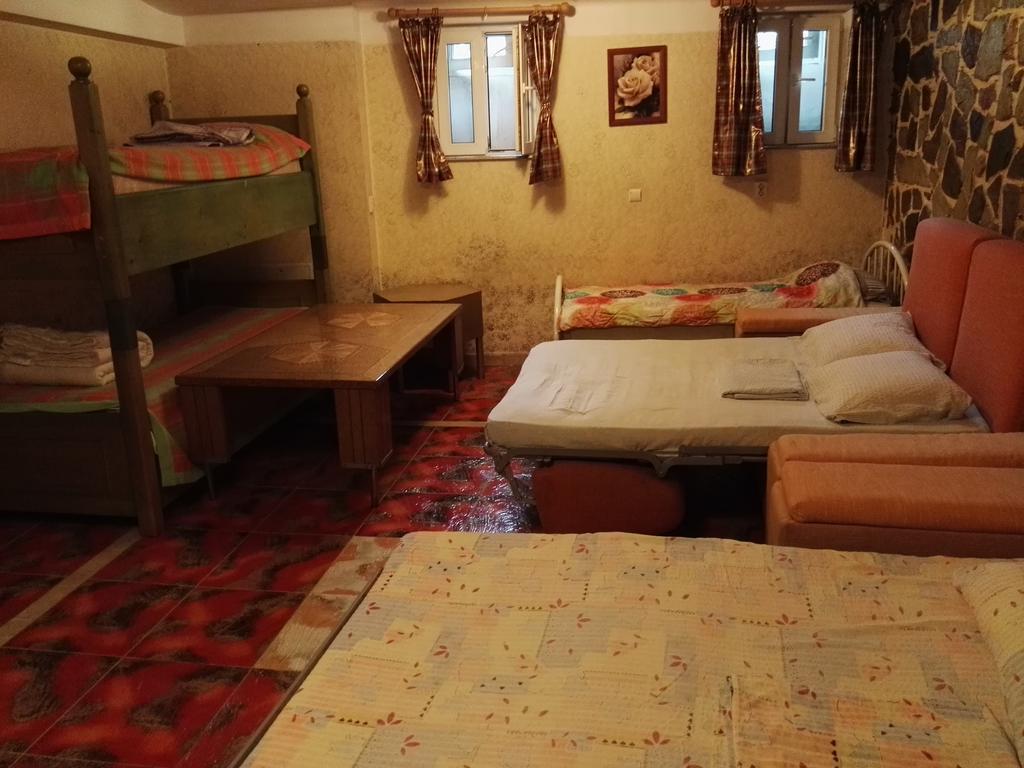 Pensiunea Italiana Brasov Luaran gambar